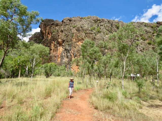 FHErkEKzSxWM0IpXmU2IEg_thumb_358